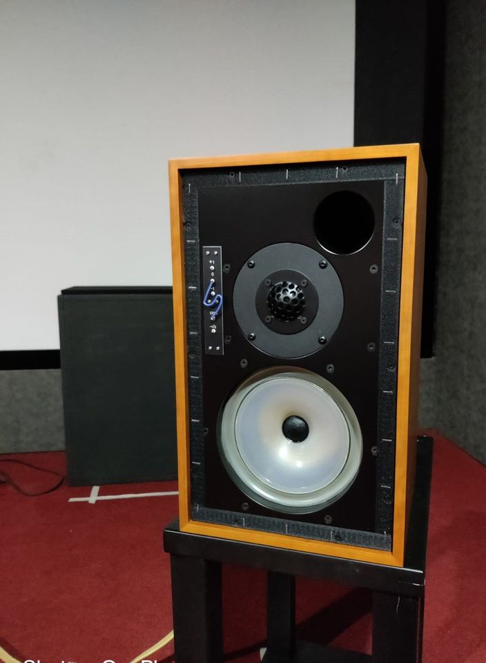 Bestvox LS5/9 BBC Licensed Monitor